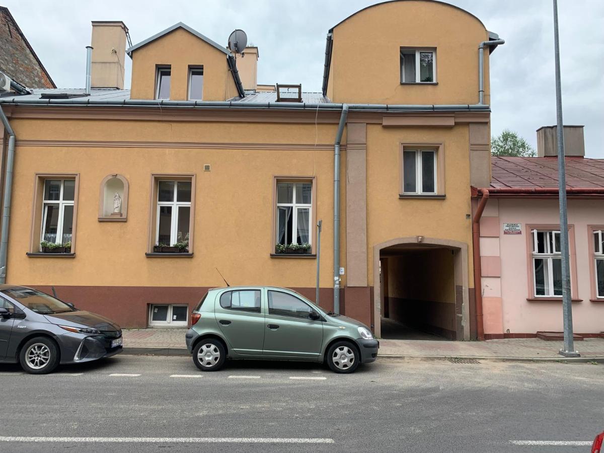 Zakatek Apartment Przemysl Bagian luar foto
